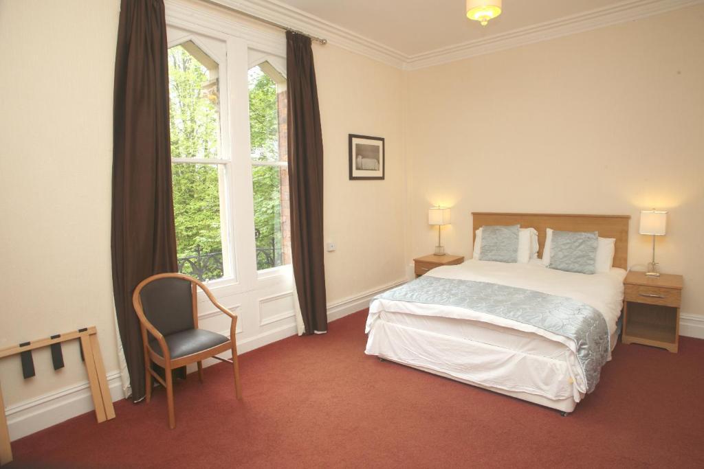 Cliff Lawn Hotel Leeds  Kamer foto